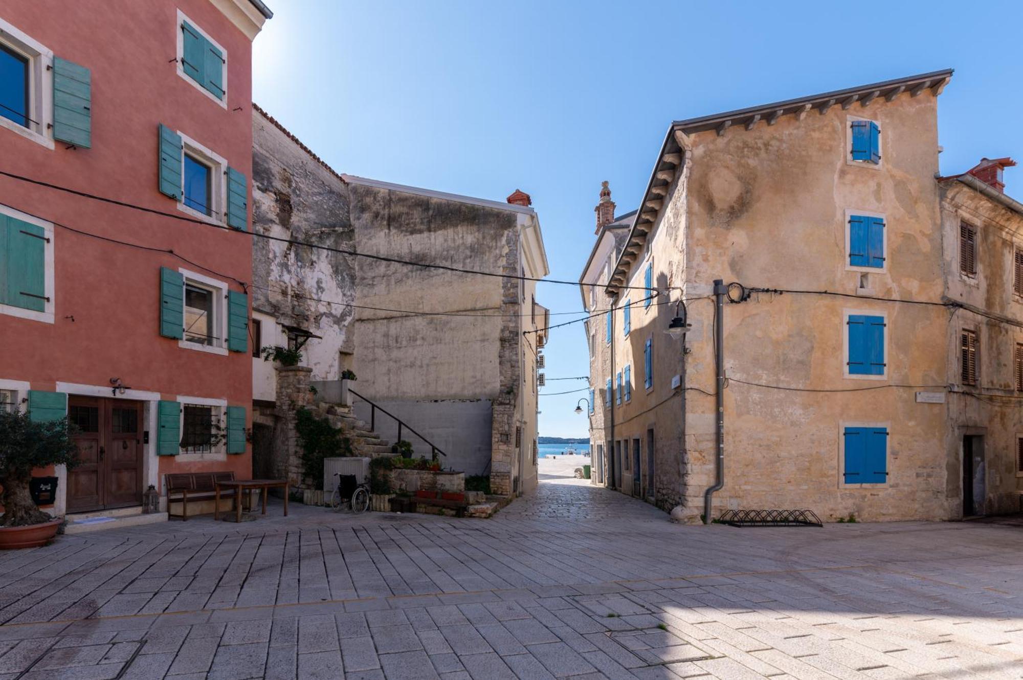 Apartman Milijana Fazana Exterior photo