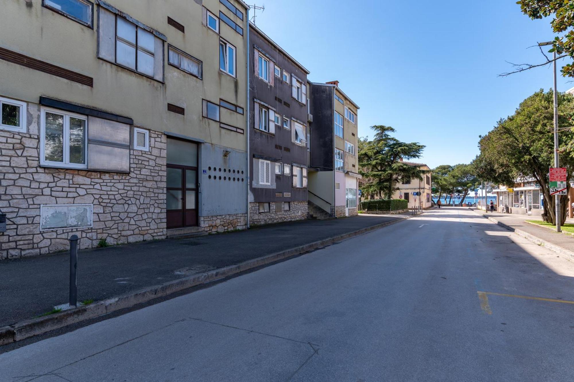 Apartman Milijana Fazana Exterior photo